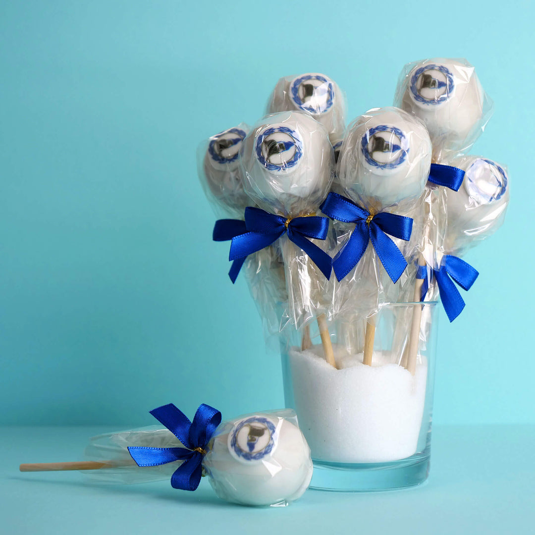 Cake-Popsy Arminia Bielefeld, białe (12 sztuk)