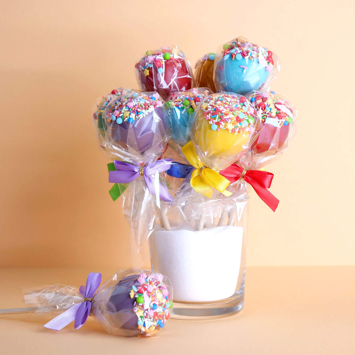 Kolorowe Cake Pops z konfetti (12 sztuk)