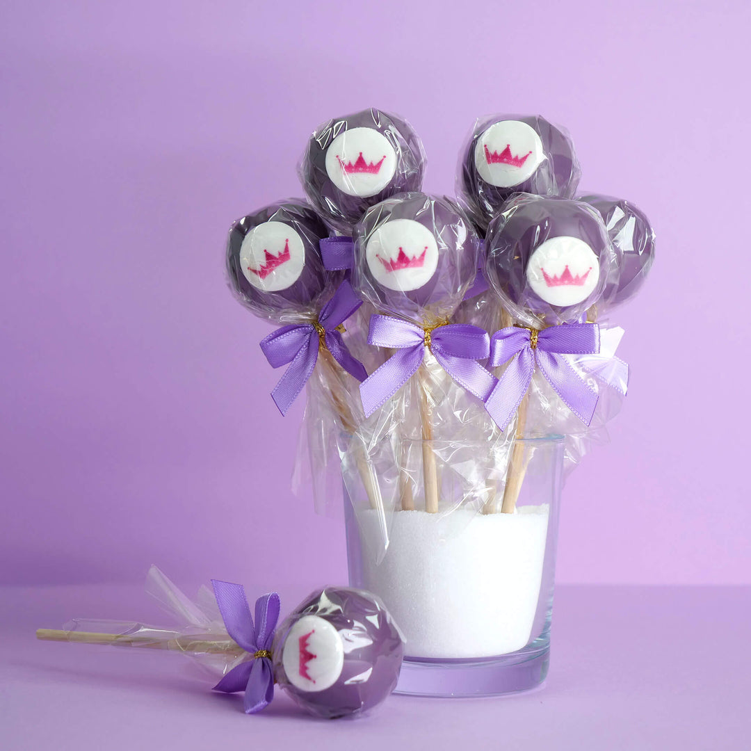 Jednokolorowe Cake Popsy z logo (12 sztuk)