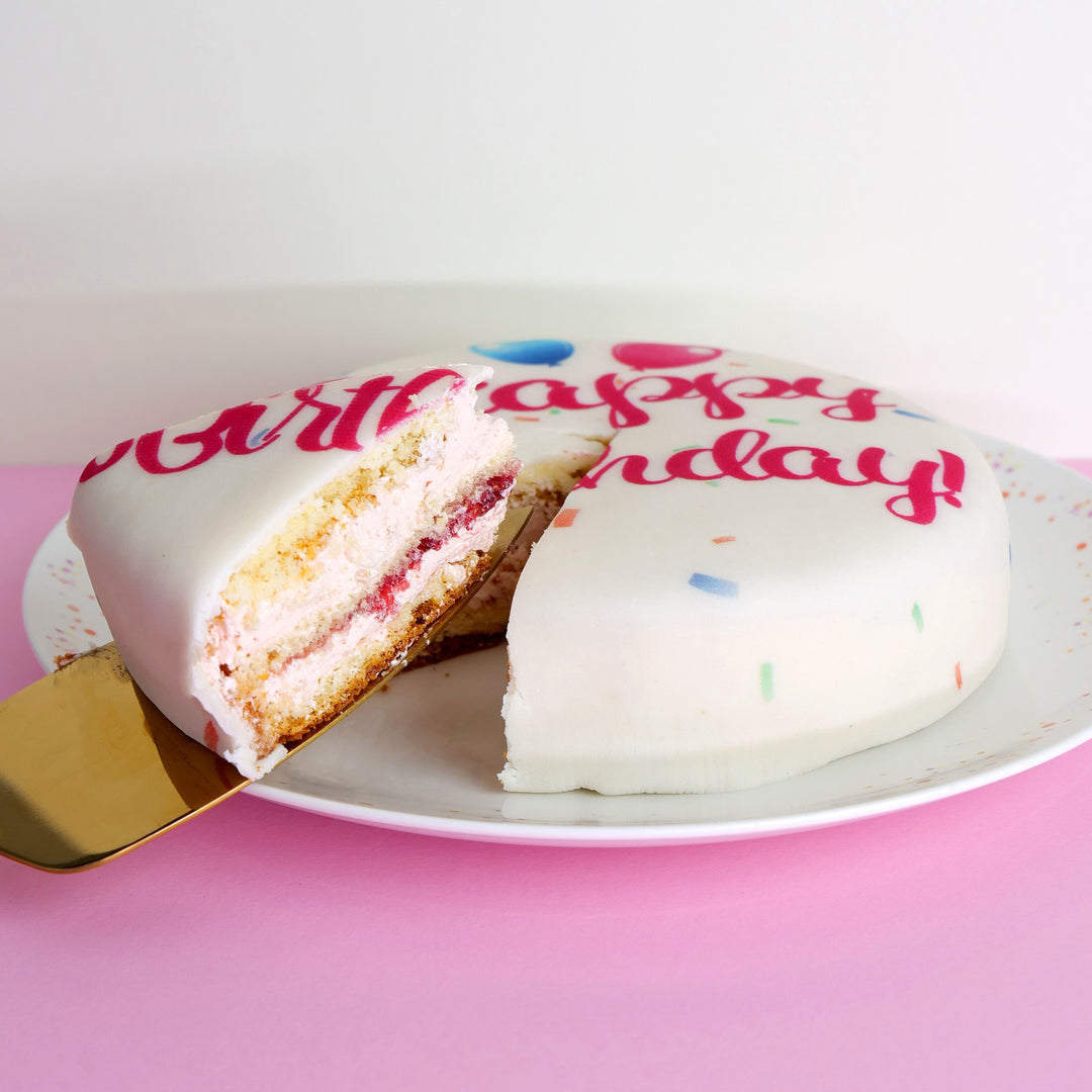 Tort z napisem Happy Birthday - różowy