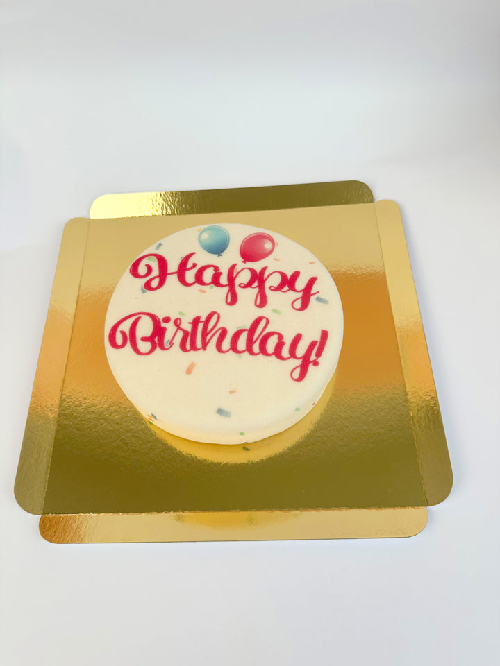 Tort z napisem Happy Birthday - różowy