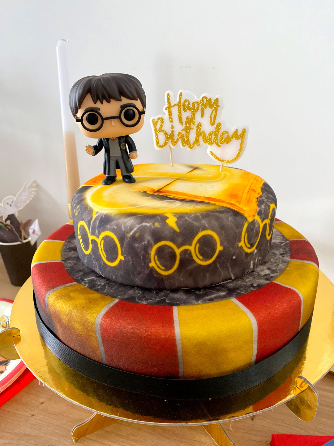 Harry Potter® na dwupiętrowym lwim torcie
