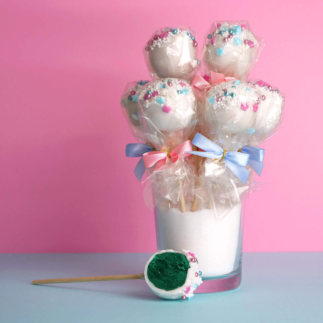NIESPODZIANKA Cake-Popsy  "To chłopiec" (12 sztuk)