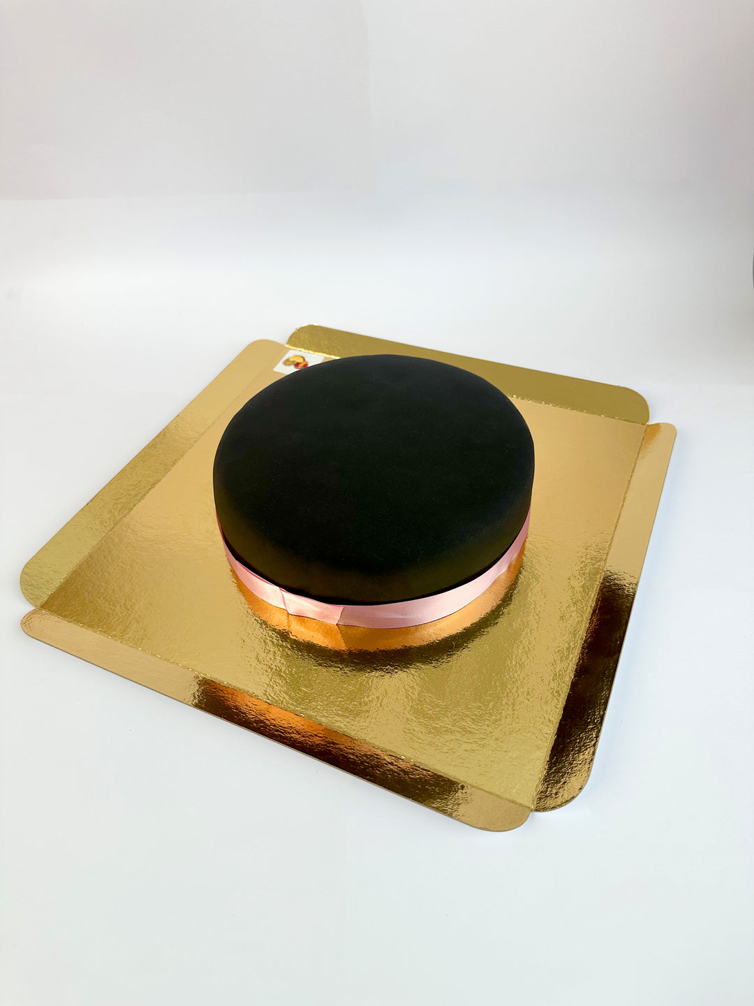 Czarny Tort - ze wstążką