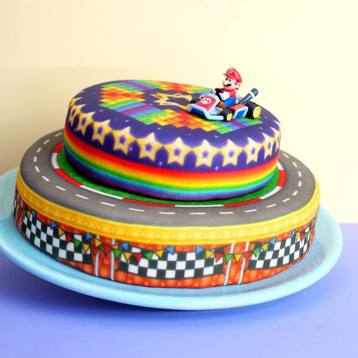 Mario Kart® na dwupoziomowym torcie