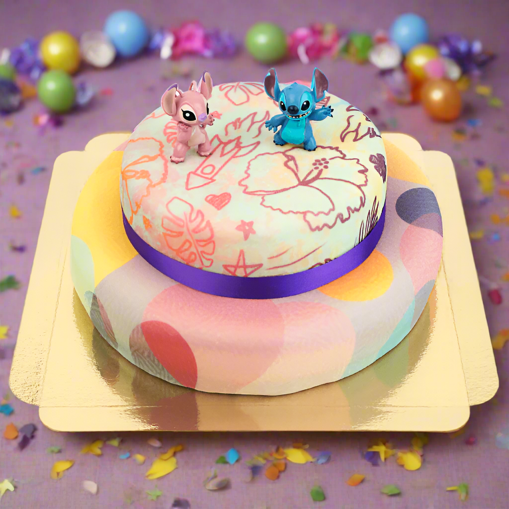 Angel & Stitch® na dwupiętrowym torcie