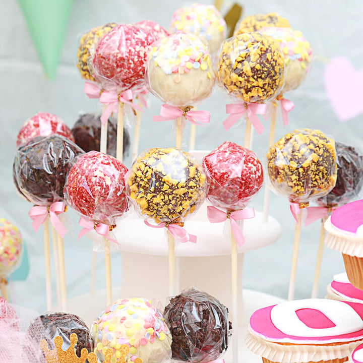 12 Cake-Pops z logiem, pomarańcz & truskawka