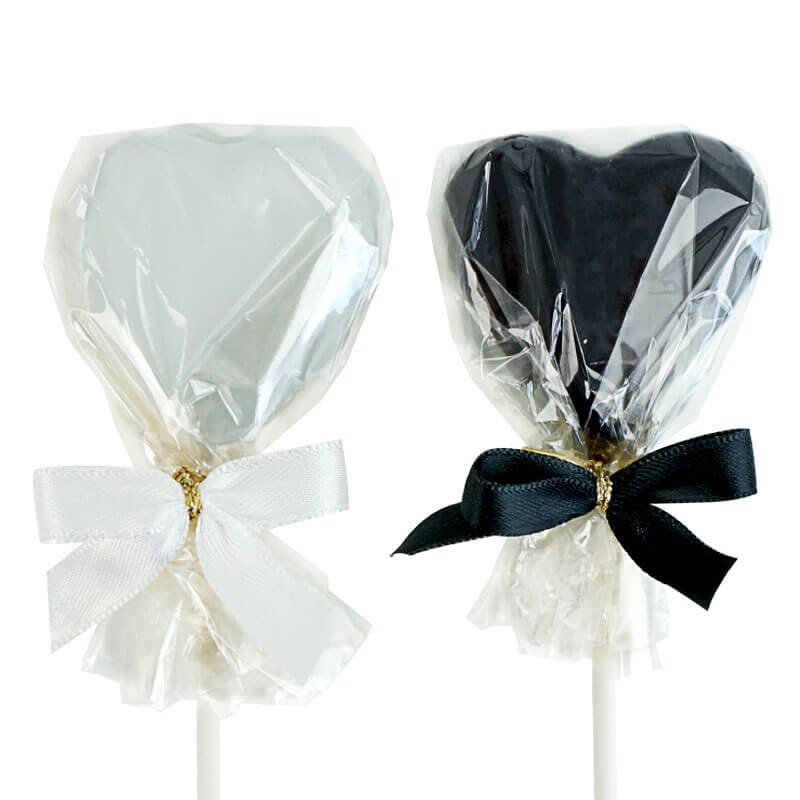 Serduszkowe Cake-Pops w białej i ciemnej czekoladzie