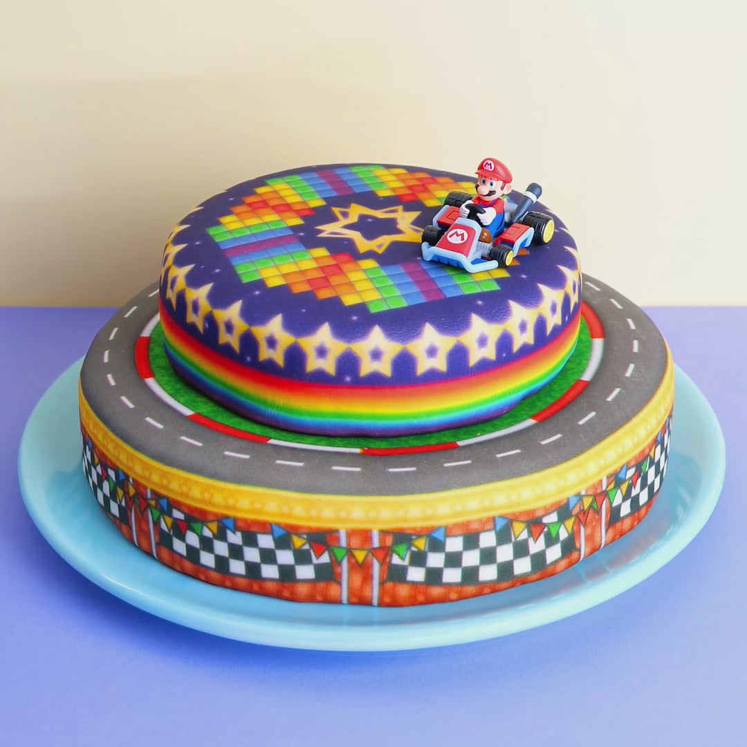 Mario Kart® na dwupoziomowym torcie