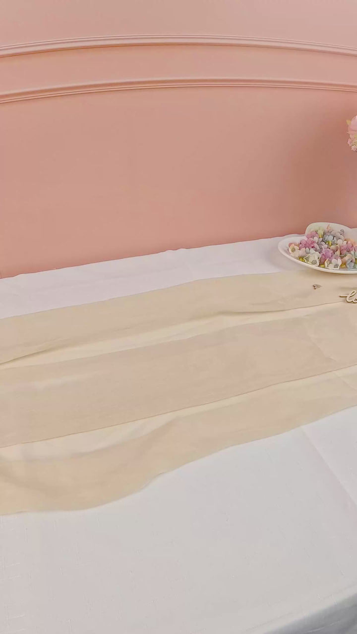 Dwupiętrowy tort weselny White Wedding